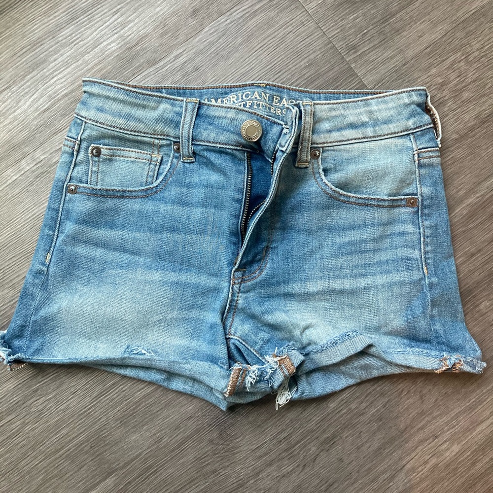 American Eagle Shorts- size 4 (SOLD)